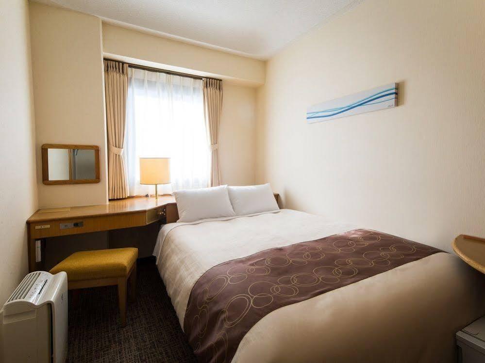 Osaka Umeda Os Hotel Экстерьер фото