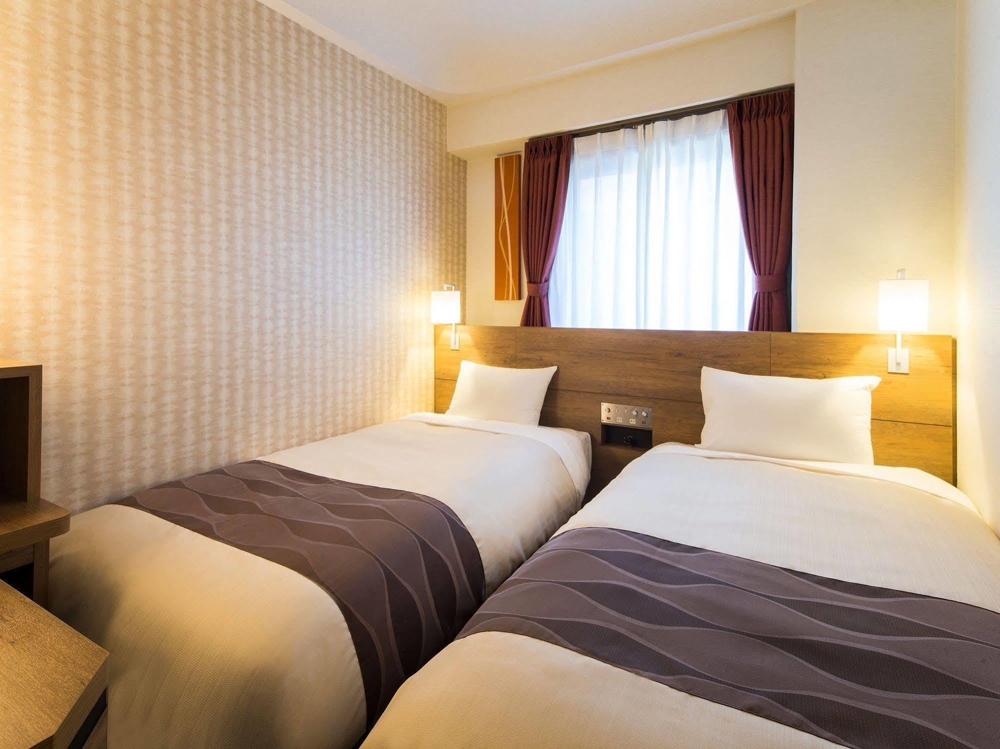 Osaka Umeda Os Hotel Экстерьер фото